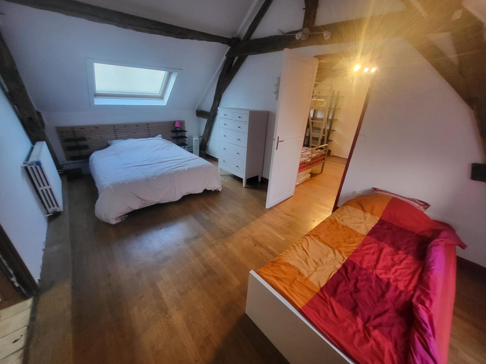 Les Oiseaux De Passage Bed and Breakfast Escolives-Sainte-Camille Exteriör bild